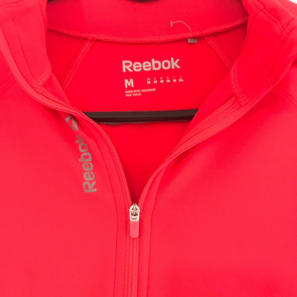 Reebok performance quarter zip, size medium